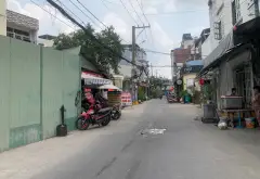 Nhà 80m 2 tầng, đường xe hơi ngay chợ Lạc Quang, Q12 6.x tỷ... Bán nhà mặt phố tại Đông Hưng Thuận, Hồ Chí Minh 02