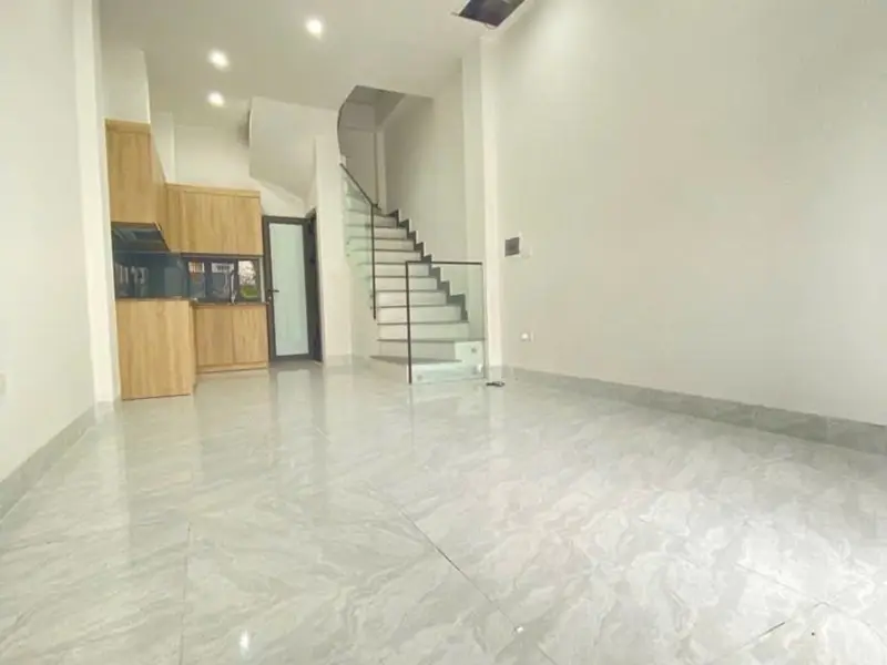 Nhà 5 tầng 30m2 hướng Tây Bắc, giá 8,3 tỷ tại Ngọc Thụy Long Biên... Bán nhà riêng tại Bồ Đề, Hà Nội 01