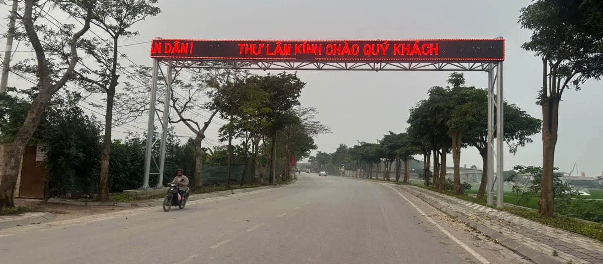 Bán đất 123m2 mặt tiền 8.3m tại Lỗ Khê, Liên Hà, giá 9.3 tỷ... Bán đất tại Thư Lâm, Hà Nội 01