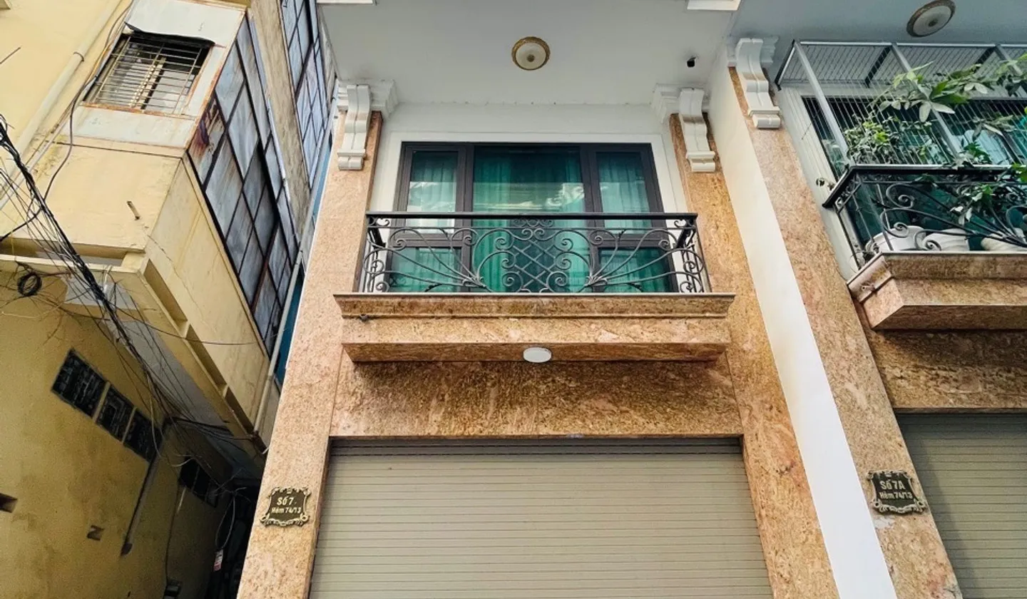 LÔ GÓC - THANG MÁY, NHÀ ĐẸP 8 TẦNG - Ô TÔ - NGÕ THÔNG - DÂN TRÍ CAO - SỔ ĐỎ NỞ HẬU - NHÀ CỰC LỘC... Bán nhà riêng tại Ô Chợ Dừa, Hà Nội 01
