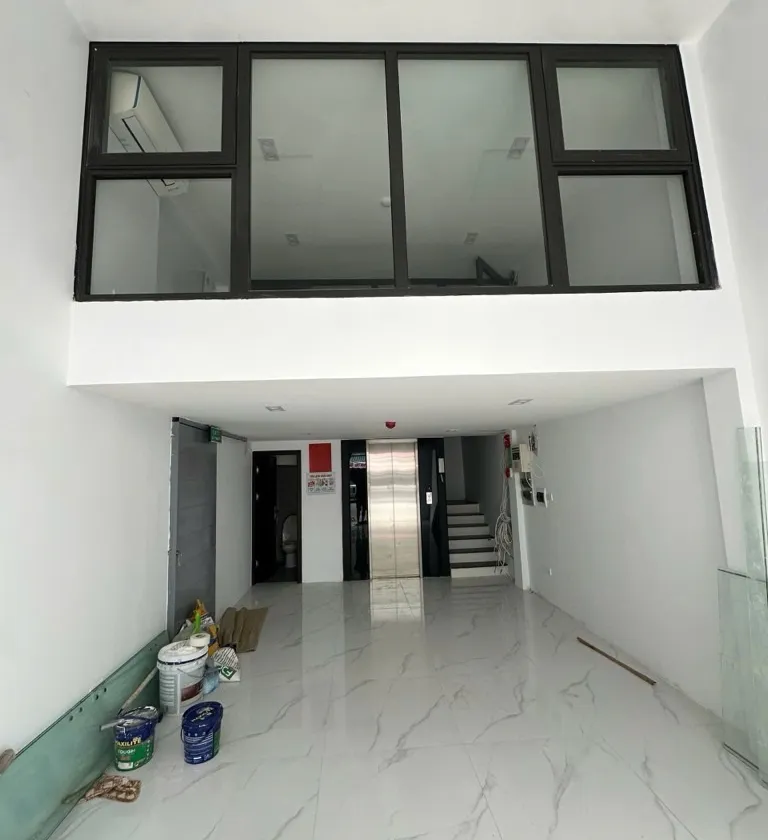 Bán nhà mặt phố phường Tây Hồ Hà Nội 7 tầng 31m² giá 31 tỷ đồng... Bán nhà mặt phố tại Tây Hồ, Hà Nội 01
