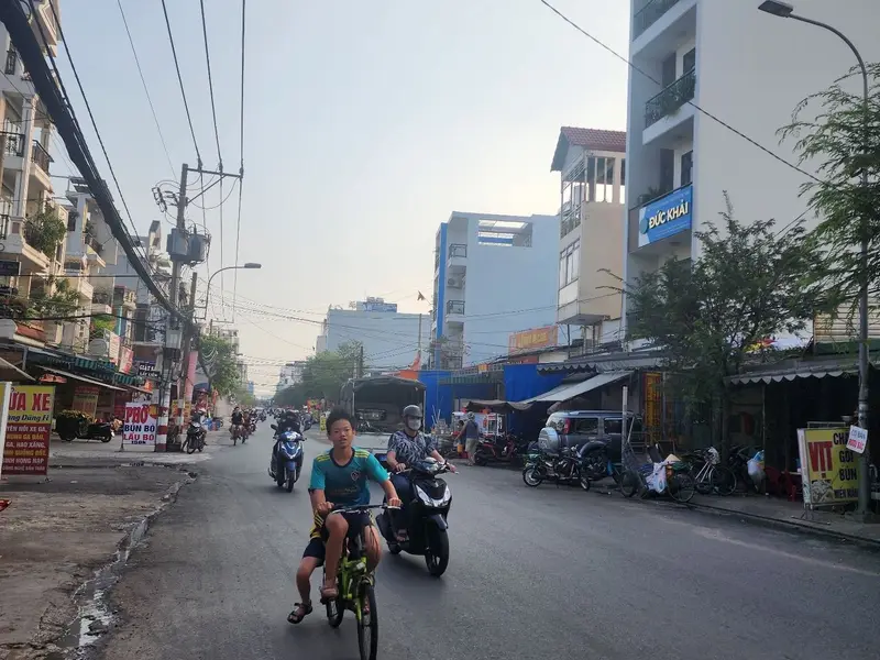 Bán nhà mặt phố 75m2, mặt tiền 4.7m, giá 15 tỷ, Phường Tân Sơn... Bán nhà mặt phố tại Tân Sơn, Hồ Chí Minh 01