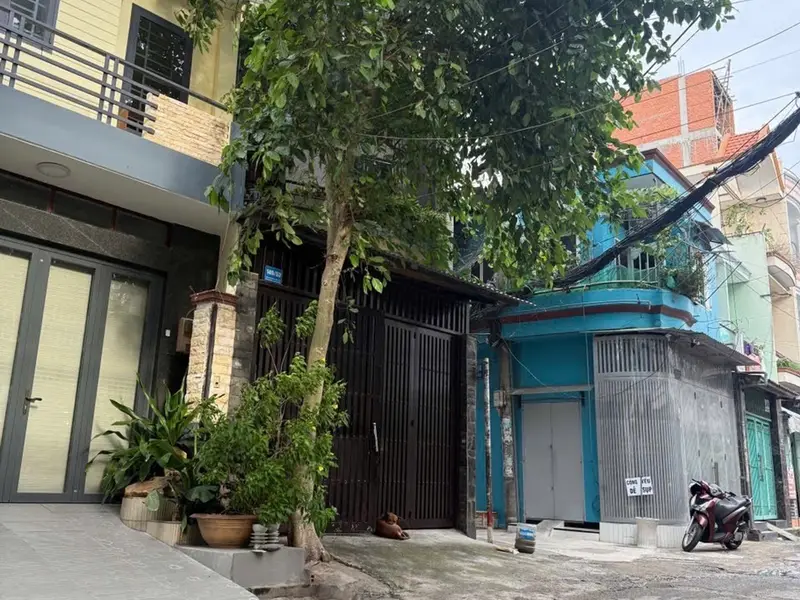 Nhà nguyên căn 2 mặt tiền Trịnh Đình Trọng - rộng rãi, kinh doanh tuyệt vời... Bán nhà riêng tại Tân Phú, Hồ Chí Minh 01