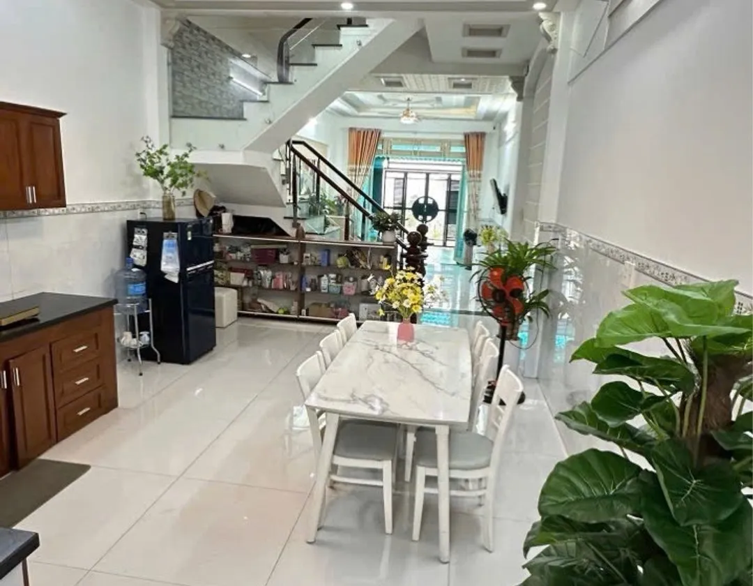 Bán nhà 3 tầng tại Phường An Hội Tây, diện tích 95.2m², giá 8.2 tỷ đồng... Bán nhà riêng tại An Hội Tây, Hồ Chí Minh 01