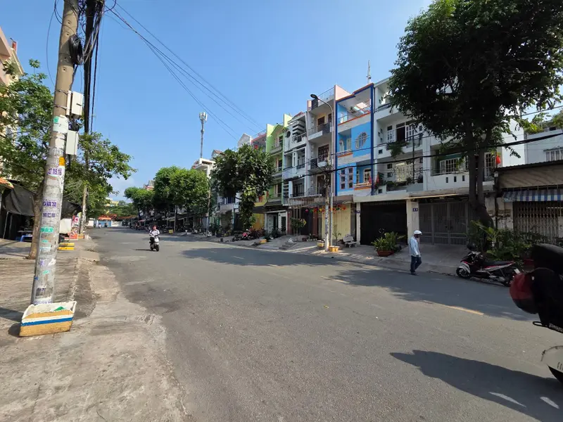 Bán nhà mặt phố, khu Bình Phú, 80m2, giá 11 tỷ... Bán nhà mặt phố tại Bình Phú, Hồ Chí Minh 01