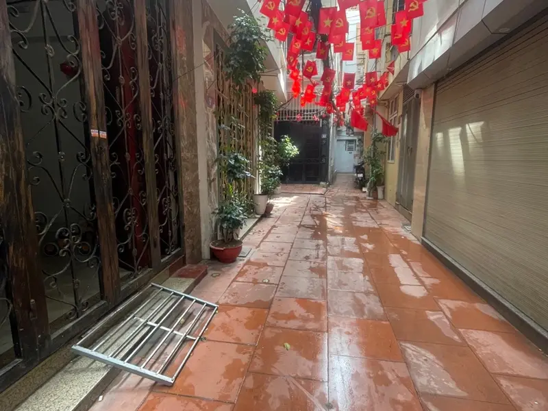 ĐỊNH CÔNG BÁN NHÀ -GÀ ĐẺ TRỨNG VÀNG - 9 CĂN HỘ CHO THUÊ, DÒNG TIỀN 40 TRIỆU/THÁNG ngõ Rộng Dân đông... Bán nhà riêng tại Định Công, Hà Nội 01