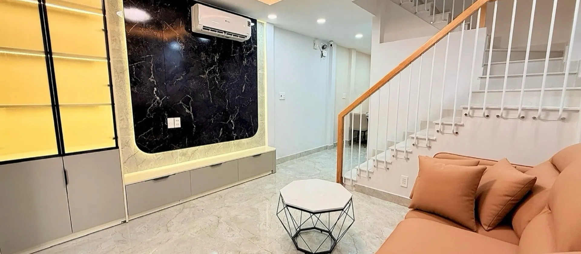 Nhà 3 Tầng 30m² 4 Phòng Ngủ Tại Phường Diên Hồng, Hồ Chí Minh... Bán nhà riêng tại Diên Hồng, Hồ Chí Minh 01