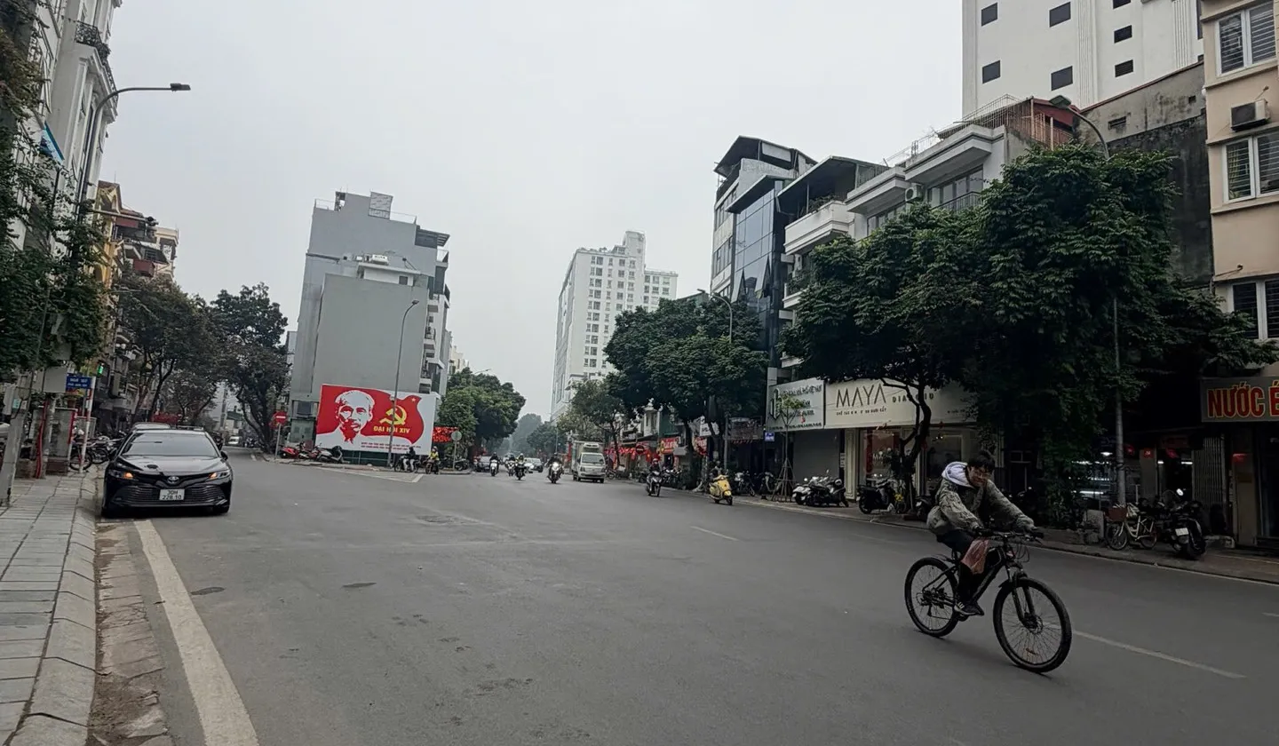 Nhà mặt phố đắc địa kết nối trung tâm Quận Ba Đình, diện tích rộng, mặt tiền 4.7m... Bán nhà mặt phố tại Ba Đình, Hà Nội 01