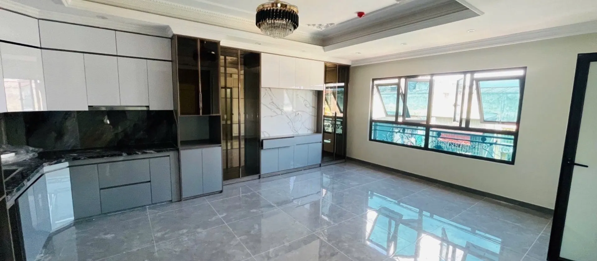 Nhà Ba Đình ô tô tránh, mặt tiền rộng, thang máy hiện đại... Bán nhà riêng tại Ngọc Hà, Hà Nội 01