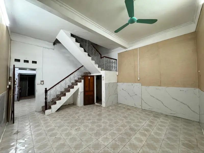 Bán nhà riêng 2 tầng, mặt tiền rộng tại phường Việt Hưng, Hà Nội... Bán nhà riêng tại Việt Hưng, Hà Nội 01