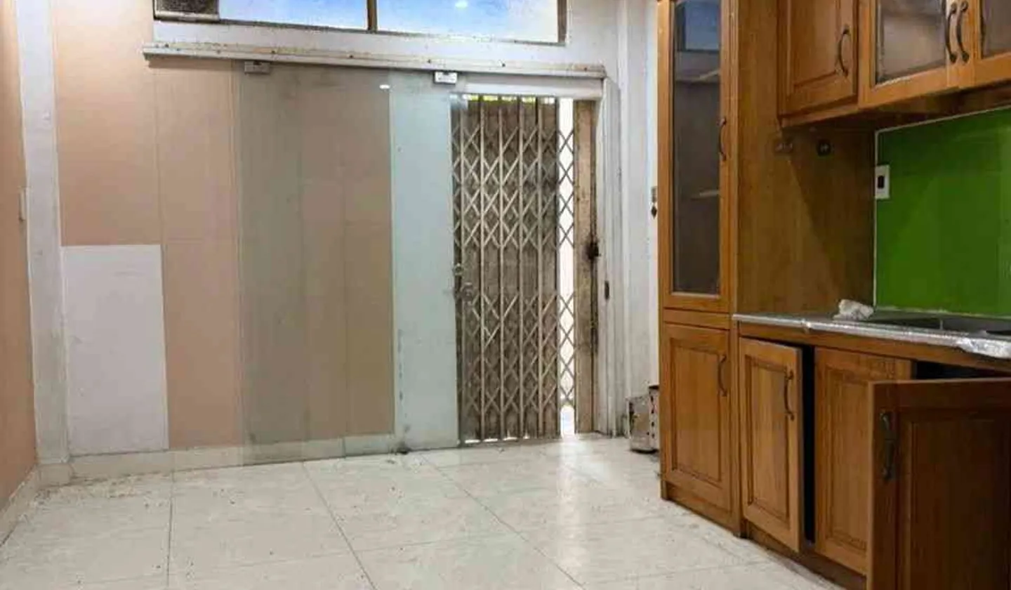 Bán nhà mặt phố 2 mặt tiền quận 11, 5 tầng, thích hợp kinh doanh đa ngành... Bán nhà mặt phố tại Minh Phụng, Hồ Chí Minh 01