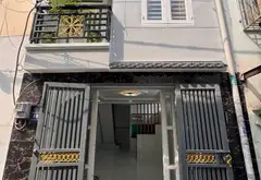 Nhà 2 tầng sát mặt tiền hẻm xe hơi, giá chỉ hơn 3,8 tỷ... Bán nhà riêng tại Bình Hưng Hòa, Hồ Chí Minh 01