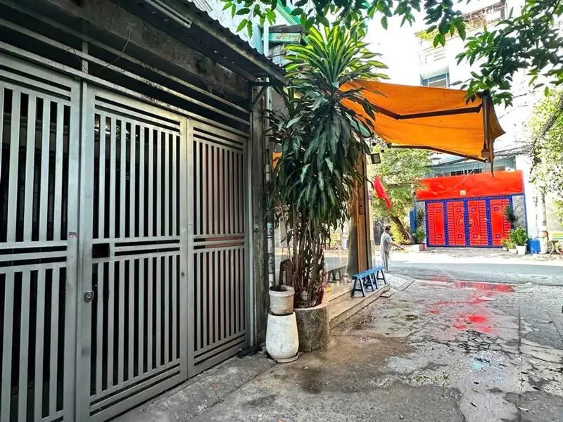 Nhà đẹp hẻm xe hơi ngay chợ Phú Thọ Hòa, Sẵn sàng vào ở... Bán nhà riêng tại Phú Thọ Hòa, Hồ Chí Minh 01