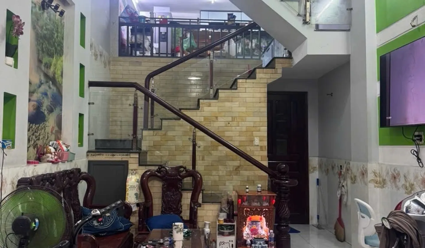 Nhà 5 tầng rộng rãi, đường ô tô quay đầu Tân Thới Nhất... Bán nhà riêng tại Đông Hưng Thuận, Hồ Chí Minh 01