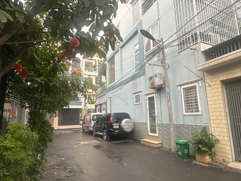 Cơ hội vàng sở hữu nhà 4 tầng hiện đại tại Thạnh Xuân 25 hẻm nhựa 10m... Bán nhà riêng tại Thới An, Hồ Chí Minh 01