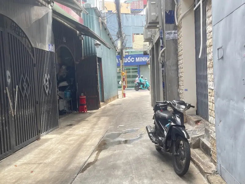 Nhà 10 phòng cho thuê, sinh lời cực đỉnh tại Hồng Lạc... Bán nhà riêng tại Bảy Hiền, Hồ Chí Minh 01
