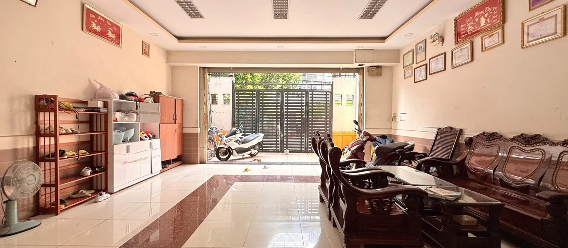 322m _ Nhà 5 Tầng _ ngang 6.5 _ Mặt tiền _ Tô ký... Bán nhà riêng tại Trung Mỹ Tây, Hồ Chí Minh 01