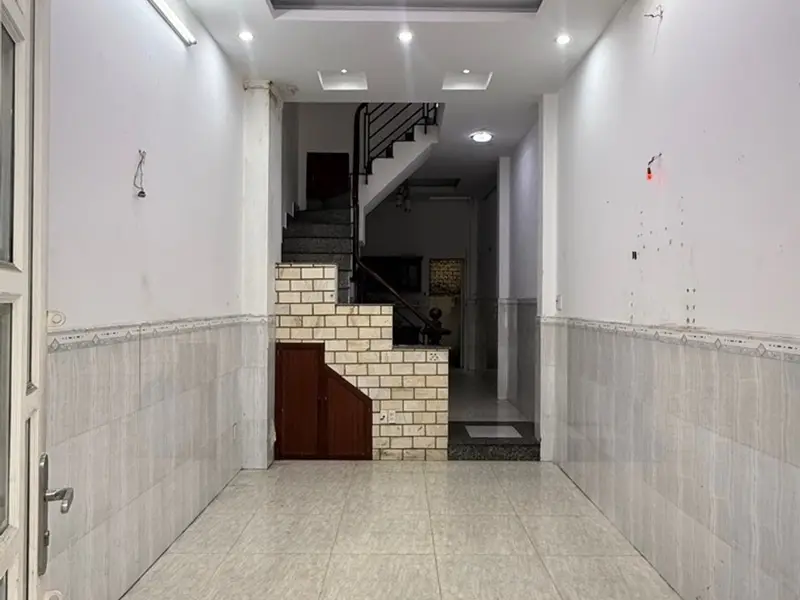 Bán nhà riêng 3 tầng 38,1m2 hướng Nam tại Bình Tân, pháp lý đầy đủ, giá 4,75 tỷ... Bán nhà riêng tại Bình Trị Đông, Hồ Chí Minh 01
