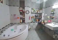 Nhà 5 lầu, 120m2, Hẻm xe hơi gần mặt Nguyễn Văn Trỗi, PN. Diện tích lớn tiềm năng tăng giá cao.... Bán owner_side tại Cầu Kiệu, Hồ Chí Minh 03