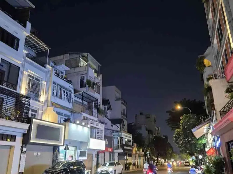 SIÊU PHẨM MẶT TIỀN HỒNG LĨNH – KHU CƯ XÁ BẮC HẢI QUẬN 10... Bán nhà mặt phố tại Hòa Hưng, Hồ Chí Minh 01