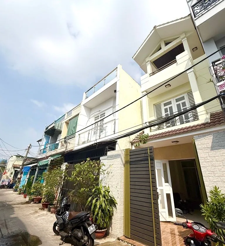 Nhà 3 tầng kiên cố gần Quận 6, hẻm xe hơi, giá 7.5 tỷ... Bán nhà riêng tại Bình Trị Đông, Hồ Chí Minh 01