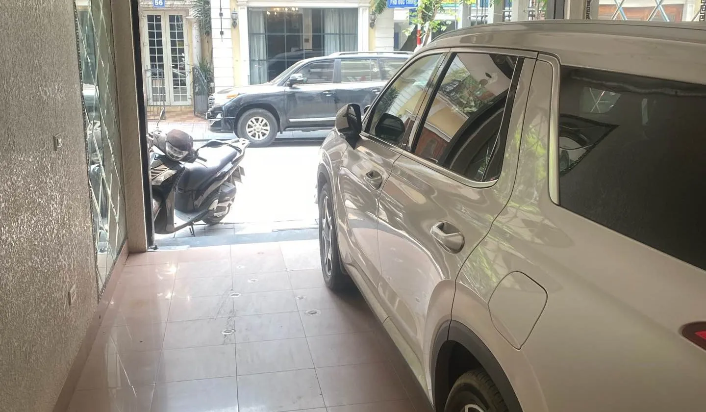 Bán nhà mặt phố 6 tầng, kinh doanh đắc địa gần Hồ Trúc Bạch, diện tích 73m²... Bán nhà mặt phố tại Ba Đình, Hà Nội 01