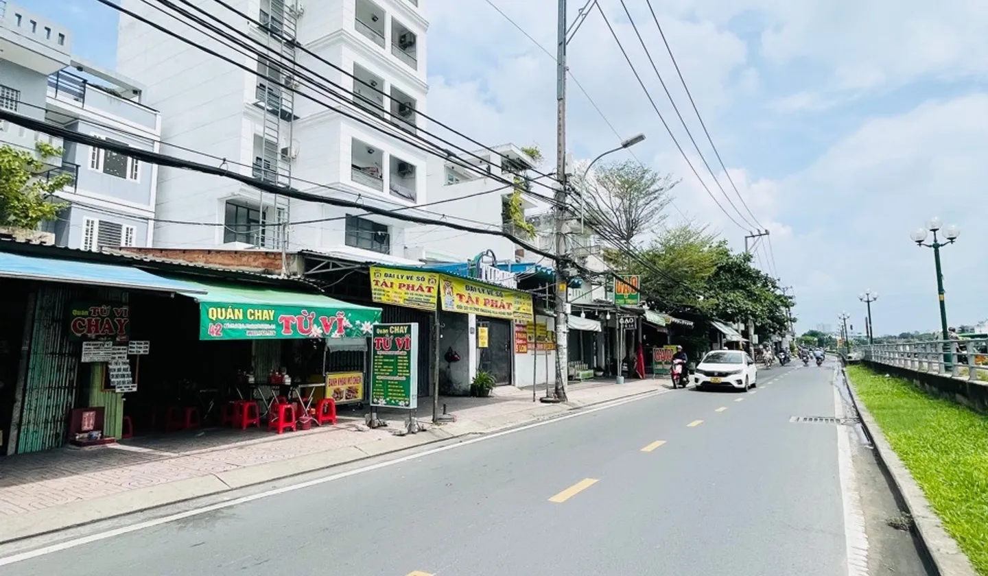 Bán nhà mặt phố Phú Định quận 8 rộng 9 dài 21m diện tích lớn, pháp lý rõ ràng... Bán nhà mặt phố tại Phú Định, Hồ Chí Minh 01