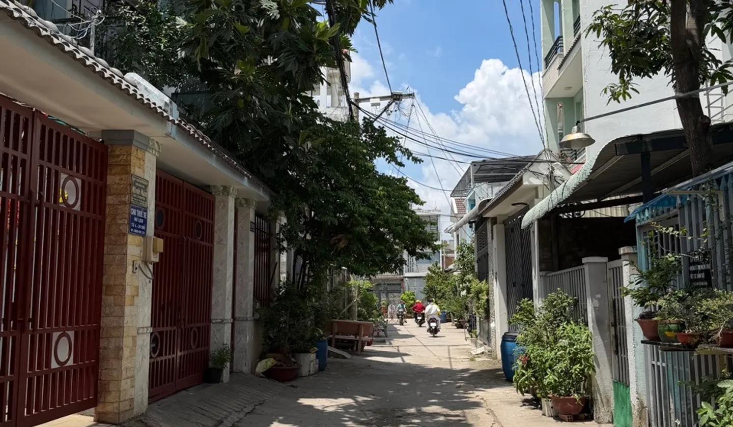 Nhà C4 lô góc 3 mặt hẻm ôtô, diện tích gần 60m2 Bình Tân giảm giá... Bán nhà riêng tại Tân Tạo, Hồ Chí Minh 01