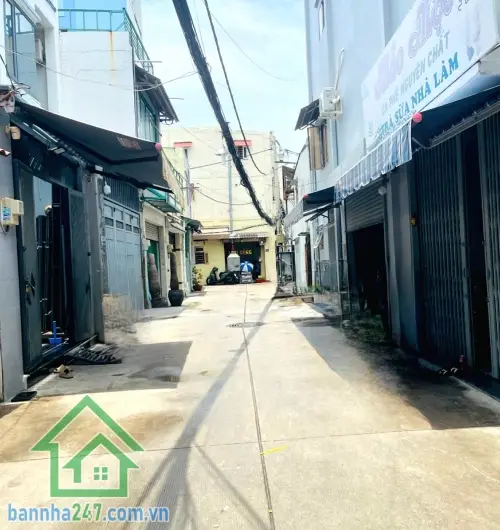 CHỈ 2,98 TỶ – NHÀ 3 TẦNG – NGAY BẢY HIỀN – LẠC LONG QUÂN – NI SƯ HUỲNH LIÊN – 2PN – 2WC – SHR... Bán nhà riêng tại Bảy Hiền, Hồ Chí Minh 01