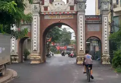 CHỦ GIẢM 150TR. GIÁ CHÀO MỚI LÀ 3.65 TỶ
NHÀ MỚI KOONG - TỔ DÂN PHỐ NINH SƠN CHÚC SƠN CHƯƠNG MỸ... Bán nhà riêng tại Chương Mỹ, Hà Nội 06