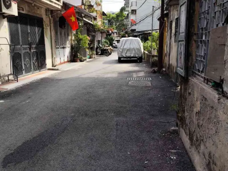 Cơ hội hiếm có sở hữu căn hộ tập thể Thuốc Lá Thăng Long tại trung tâm Thanh Xuân sổ đỏ 49m... Bán căn hộ chung cư tại Khương Đình, Hà Nội 01