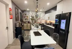 SIÊU PHẨM 2PN KOSMO TÂY HỒ – FULL NỘI THẤT NHẬP KHẨU – BAN CÔNG DÀI HIẾM CÓ ✨
💰 GIÁ: 11,98 TỶ
📍 T... Bán căn hộ chung cư tại Xuân Đỉnh, Hà Nội 02