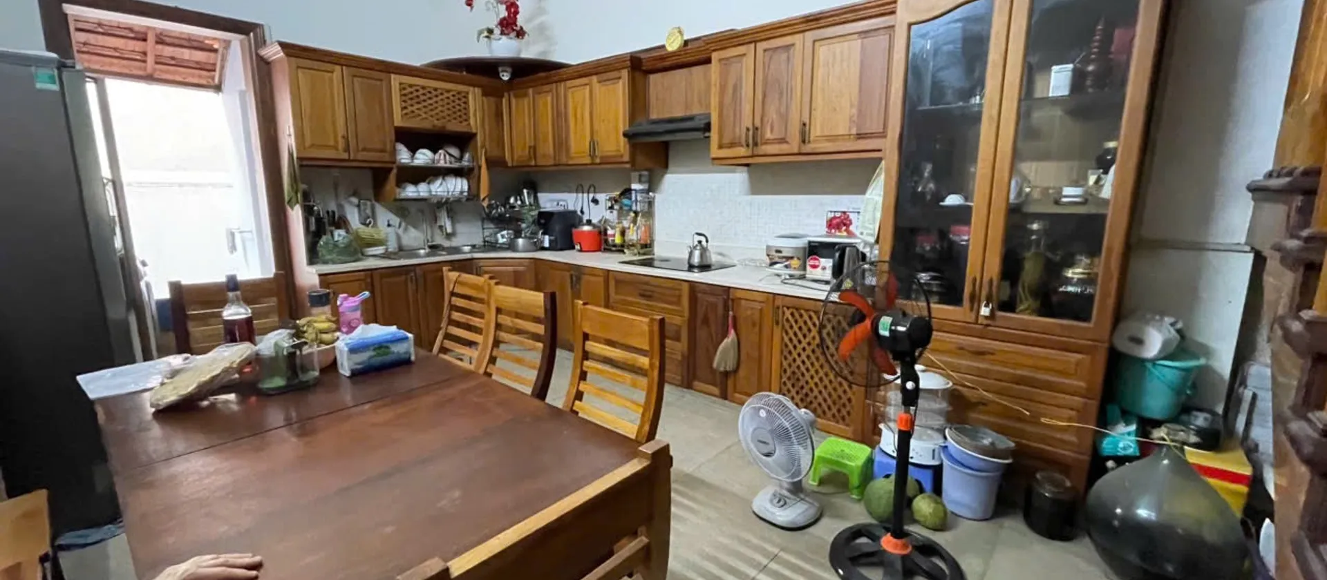 Nhà mặt phố 5 tầng rộng 82m² tại Phước Bình, phù hợp kinh doanh, giá 23 tỷ... Bán nhà mặt phố tại Phước Long, Hồ Chí Minh 01
