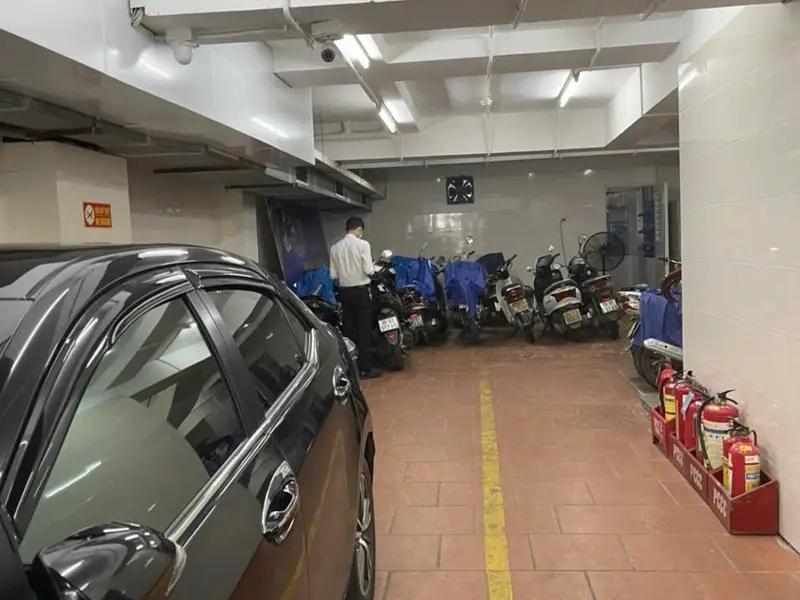 Bán toà văn phòng 8 tầng mặt phố Tuệ Tĩnh - Hoà Mã, dt~200m, mt 7m, giá tốt... Bán văn phòng tại Hai Bà Trưng, Hà Nội 01
