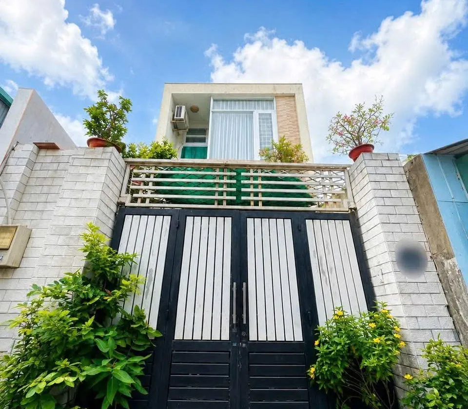 Nhà Hương Lộ 2, 137m2, 4.3x32m 2 Mặt Tiền Trước Sau - Giá 7.x Tỷ.... Bán nhà riêng tại Bình Trị Đông, Hồ Chí Minh 01