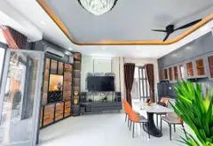 🔥🔥 NHÀ GÓC 2 MẶT TIỀN – NGANG 8M – XE HƠI TRÁNH 3 CHIẾC – ĐẬU XE THOẢI MÁI TRƯỚC NHÀ 🔥🔥... Bán nhà riêng tại Nhà Bè, Hồ Chí Minh 01