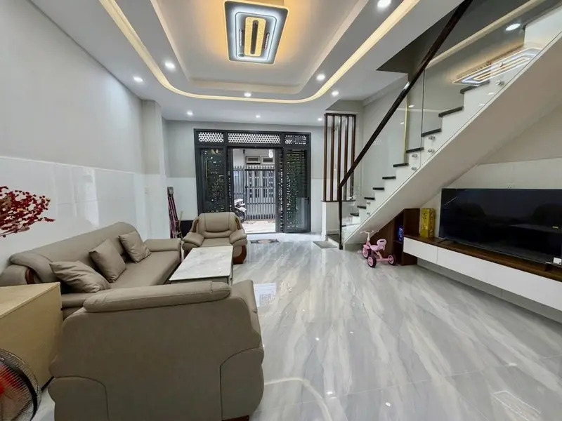 NHÀ MỚI THÔNG SỐ ĐẸP -(5x11m) , KHU HẺM AN NINH, 2 TẦNG BTCT TẶNG FULL NỘI THẤT... Bán nhà riêng tại Phú Thọ Hòa, Hồ Chí Minh 01