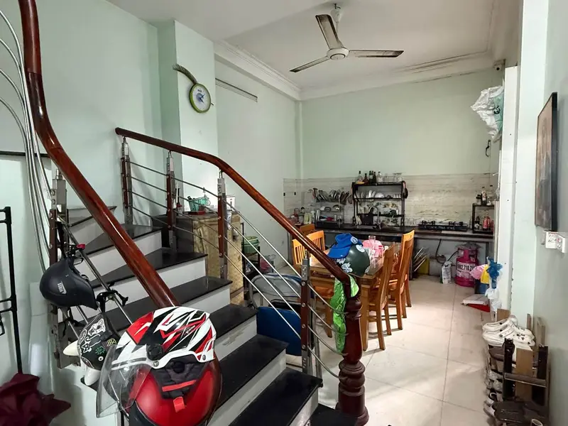 Nhà kiên cố ngõ nông Kiều Mai, 4 phòng ngủ, giá tốt... Bán nhà riêng tại Phú Diễn, Hà Nội 01