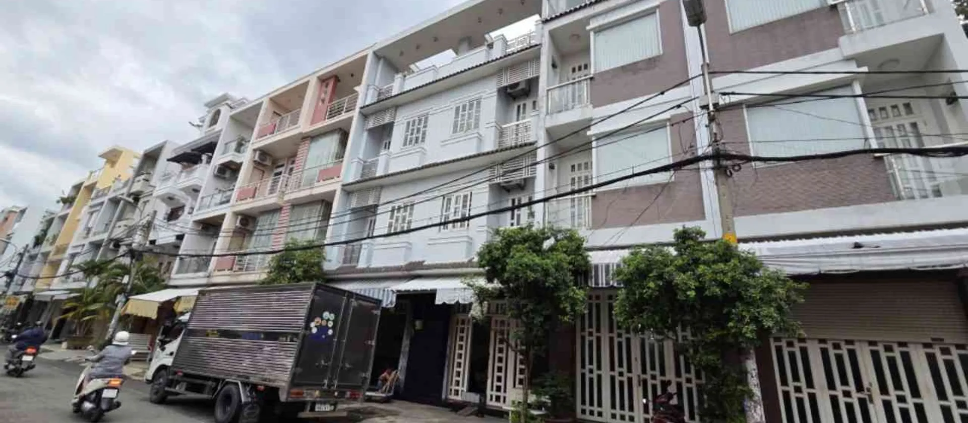 - Vị trí: MTKD phân lô ngay chợ Cây Da Sà, khu VIP Tên Lửa
- Diện tích: 4x18m, đường 10m lề 4m... Bán nhà mặt phố tại An Lạc, Hồ Chí Minh 01