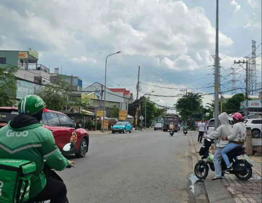 Nhà 3 Tầng 2 Mặt Tiền Đẹp Giá Tốt Tại Phạm Hữu Lầu - Cơ Hội Vàng Sở Hữu... Bán nhà riêng tại Nhà Bè, Hồ Chí Minh 01