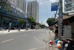 Mặt tiền kinh doanh sầm uất ngày đêm
Đường Tân Hoà Đông, Quận 6
Gần vòng xoay Phú Lâm - Hồng Bàng... Bán nhà riêng tại Phú Lâm, Hồ Chí Minh 10