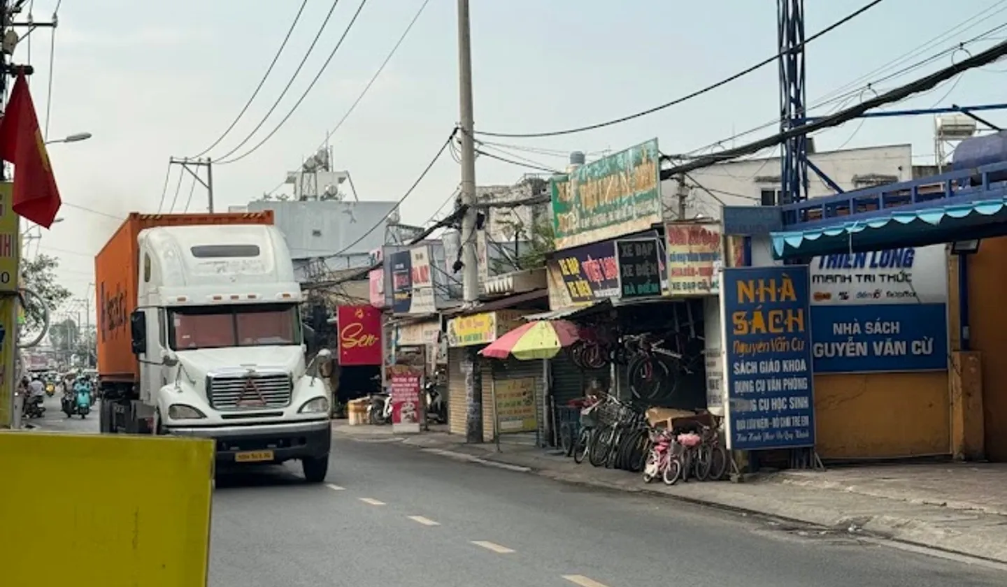 🔥 MẶT TIỀN PHAN VĂN HỚN – 533.8M² – NGANG 9M DÀI 60M – LỘ GIỚI 40M – 28 TỶ... Bán nhà mặt phố tại Bà Điểm, Hồ Chí Minh 01