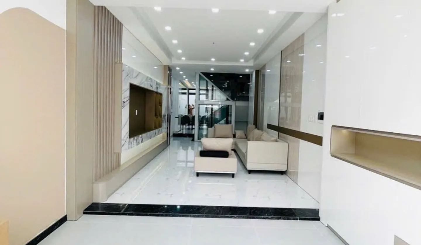 Cơ hội hiếm có sở hữu nhà mặt phố 4 tầng tại phường Tân Hưng, Hồ Chí Minh... Bán nhà mặt phố tại Tân Hưng, Hồ Chí Minh 01