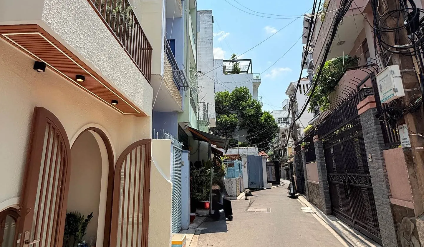 Cơ hội hiếm có sở hữu NHÀ 2 MẶT TIỀN PHÚ NHUẬN – 7.6 TỶ... Bán nhà riêng tại Đức Nhuận, Hồ Chí Minh 01