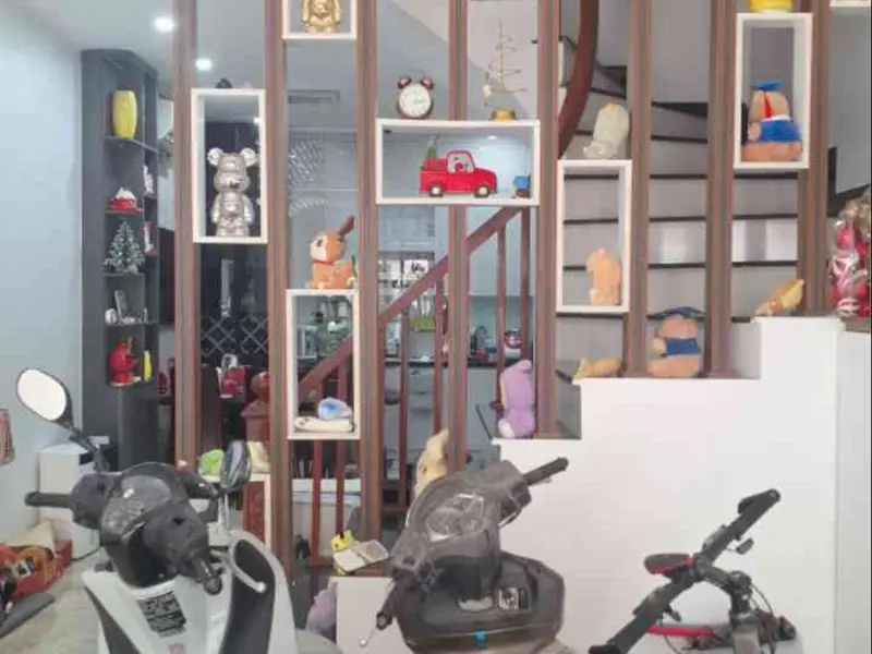 B.án nhà 5 tầng tại Nhật Tảo, diện tích 44m2, nhà đẹp gần phố và ô tô tránh... Bán nhà riêng tại Phú Thượng, Hà Nội 01