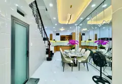 Bán nhà 4 tầng 6PN tại Thích Quảng Đức, giá 8.9 tỷ... Bán nhà riêng tại Đức Nhuận, Hồ Chí Minh 06