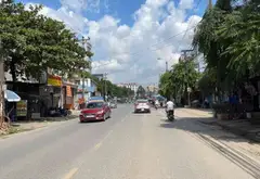Mô Tả:

Diện Tích trên sổ 86.9m full thổ cư
Mặt Tiền 5.5m và Mặt Hậu 6.4m
Đất lô góc, đường... Bán đất tại Sóc Sơn, Hà Nội 03