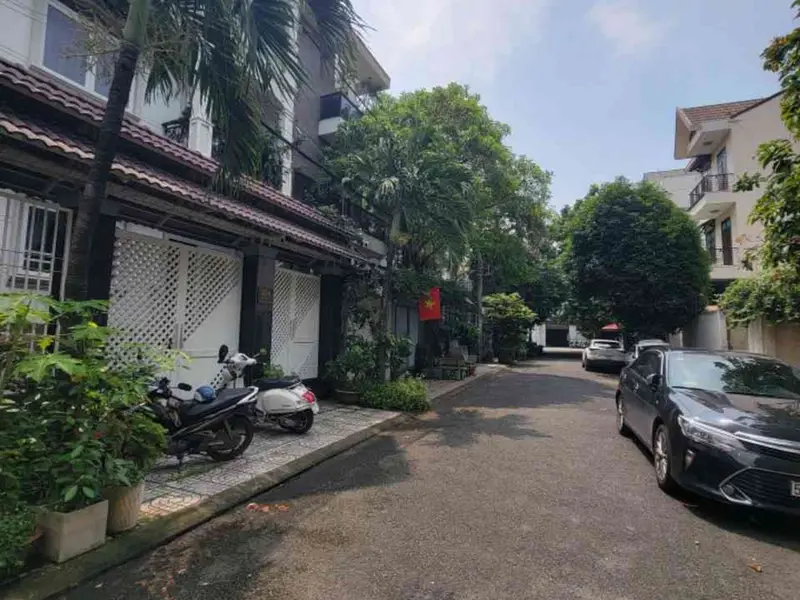 Biệt thự mini đẳng cấp ngay trung tâm, đối diện công viên xanh mát... Bán nhà riêng tại Đông Hưng Thuận, Hồ Chí Minh 01