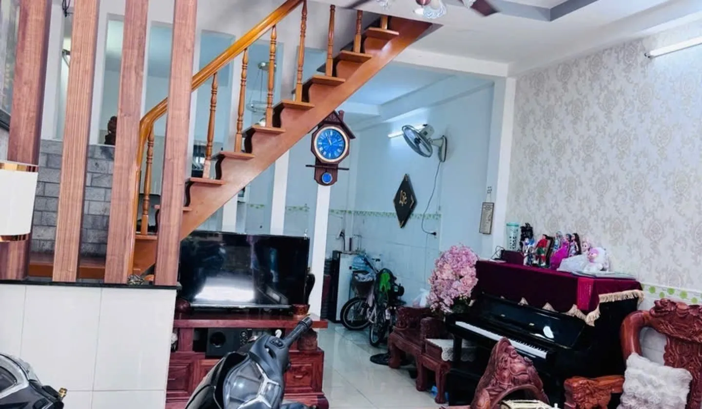 BÁN NHÀ RIÊNG... Bán nhà riêng tại Bình Hưng Hòa, Hồ Chí Minh 01