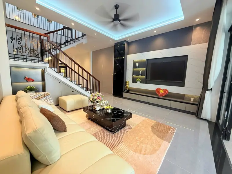 Nhà phố 3 tầng sang trọng tại Hòa Xuân, sẵn nội thất xịn... Bán nhà mặt phố tại Hòa Xuân, Đà Nẵng 01